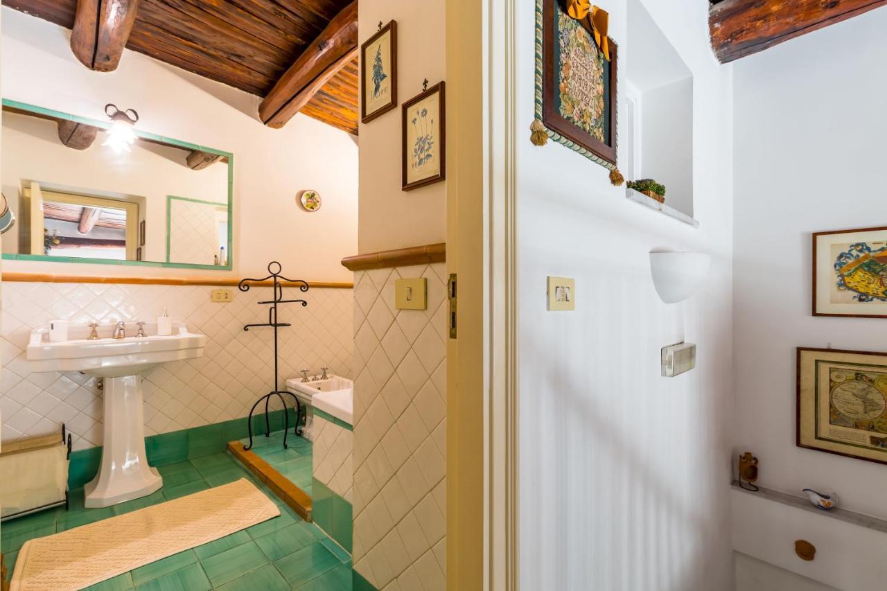 Residenza Capano Charming House By Napoliapartments Экстерьер фото