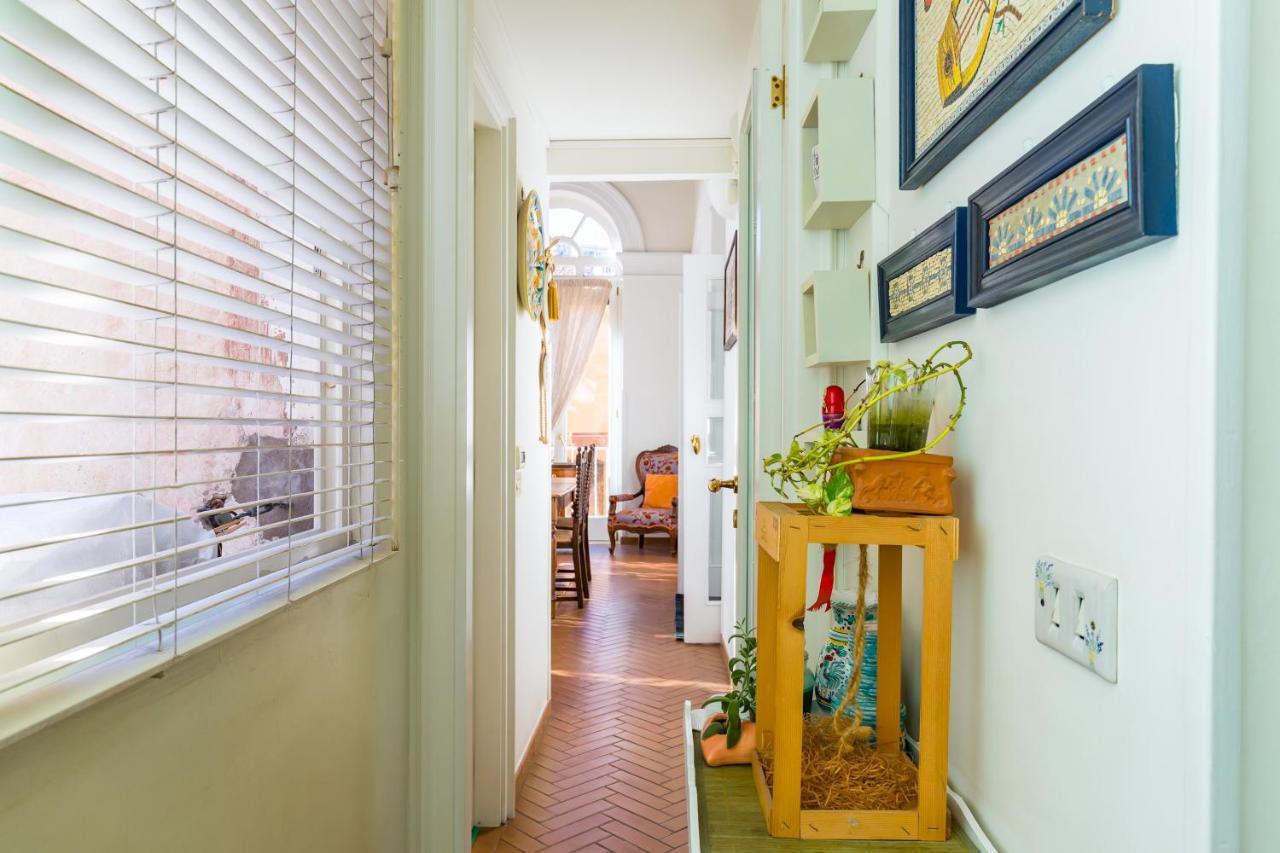 Residenza Capano Charming House By Napoliapartments Экстерьер фото