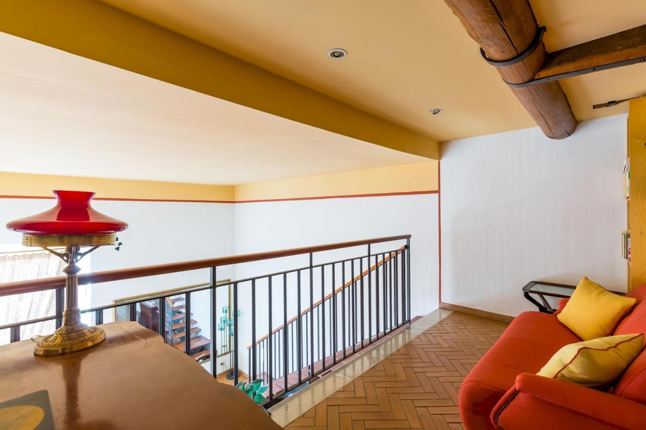 Residenza Capano Charming House By Napoliapartments Экстерьер фото